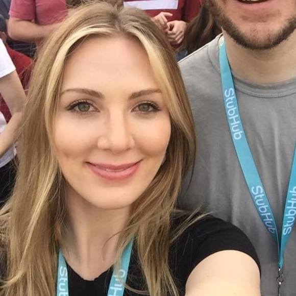 Meet the Posher Other - Meet your Posher, Lauren